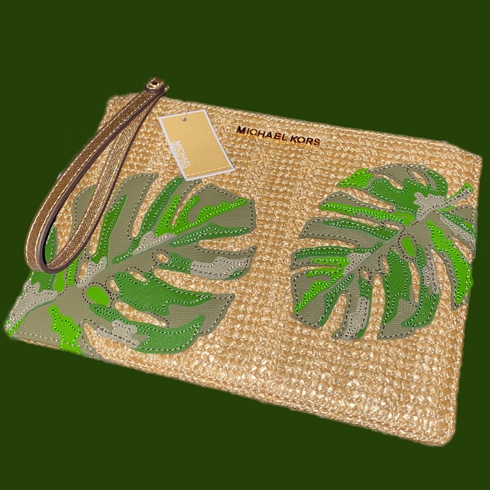 NWT - Michael Kors Cecelia Clutch
